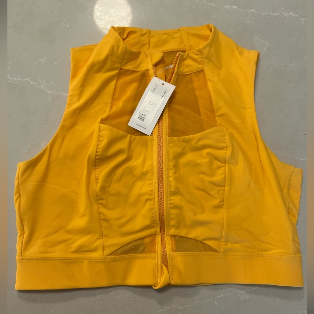 OUTDOOR VOICES - STW Zip Front Bra- Mango || NEW WITH TAGS